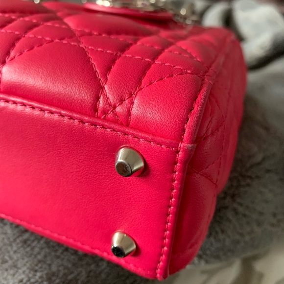 ❌SOLD❌Mini lady Dior lamskin Fusa pink - Picture 3 of 6